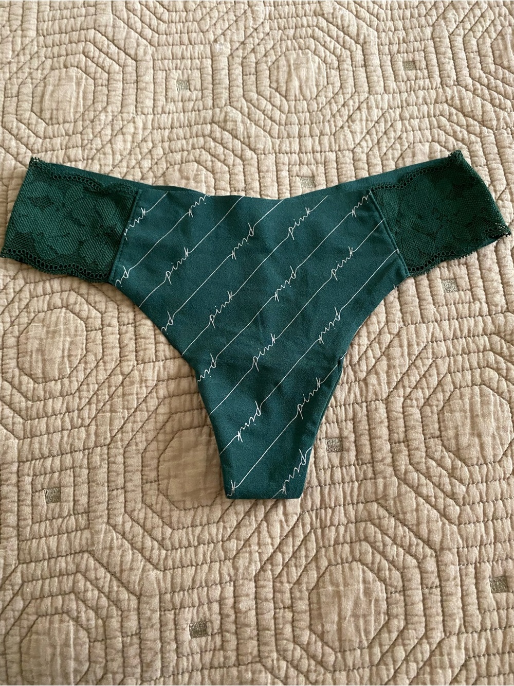 PINK Victoria's Secret Green Lace-Trim Thong & Gray Moonprint Hipster Panty Set - Picture 5 of 7